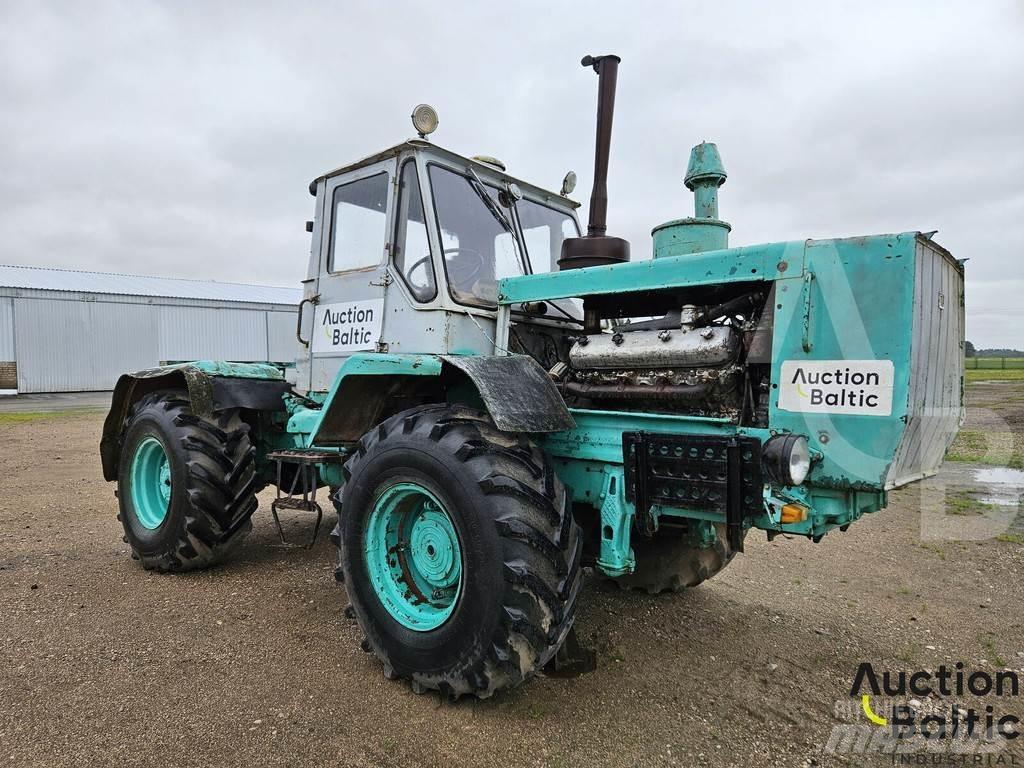 Chtz T-150K الجرارات