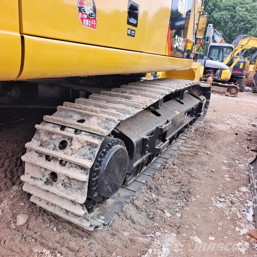 CAT 349 E حفارات زحافة