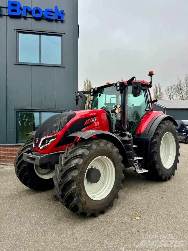 Valtra T 175 Direct الجرارات