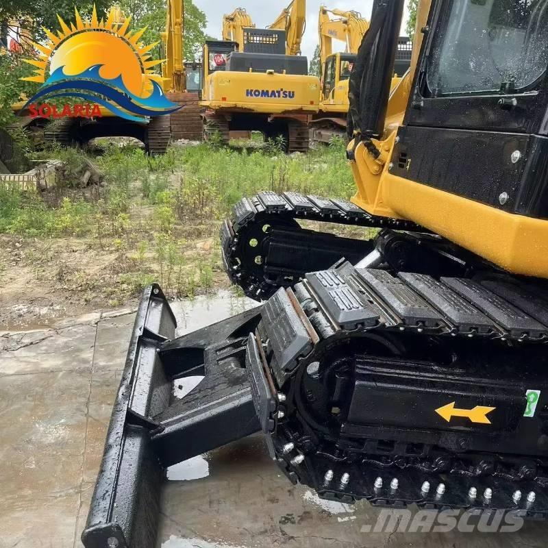 CAT 305.5E2 حفارات زحافة