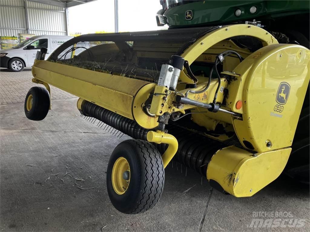 John Deere 639 ملحقات الحصادات