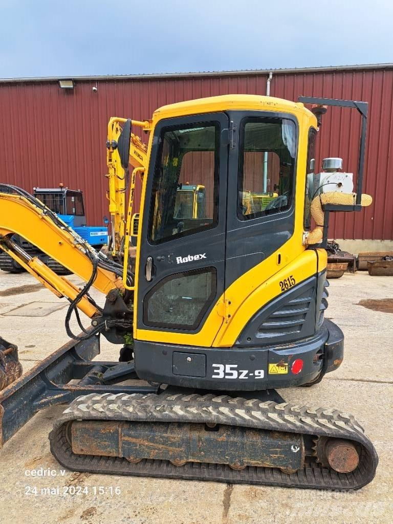 Hyundai R35Z-9 حفارات صغيرة أقل من 7 طن (حفارات صغيرة)