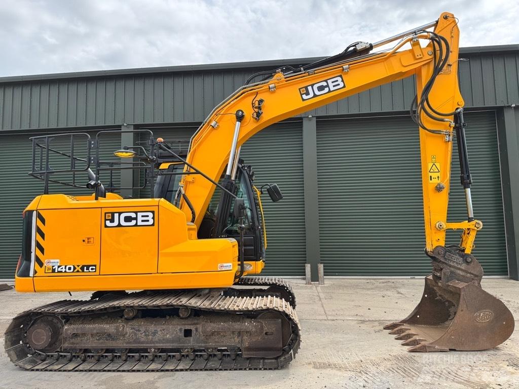 JCB 140X LC 4F حفارات زحافة