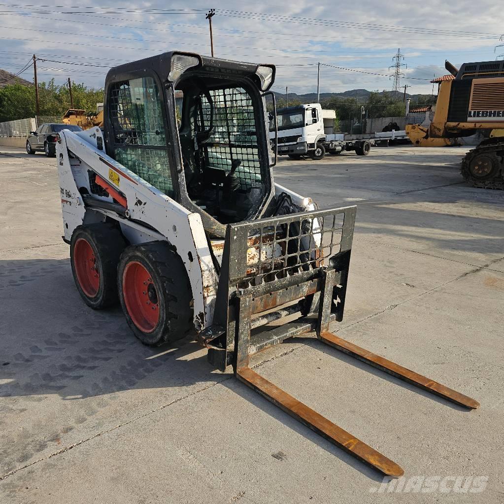 Bobcat S 450 لوادر انزلاقية التوجيه