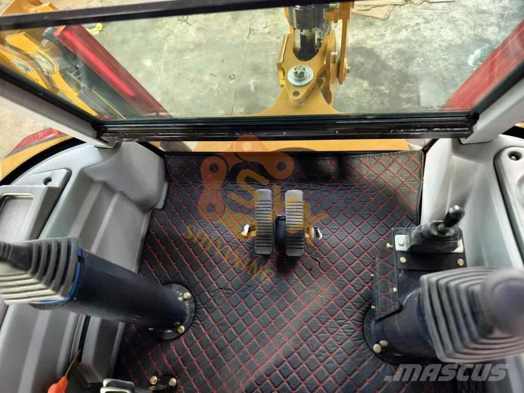 CAT 420 F لوادر ذات جرافات عكسية