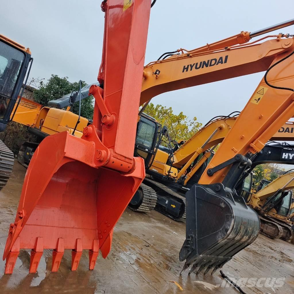 Hitachi EX 200-3 حفارات زحافة
