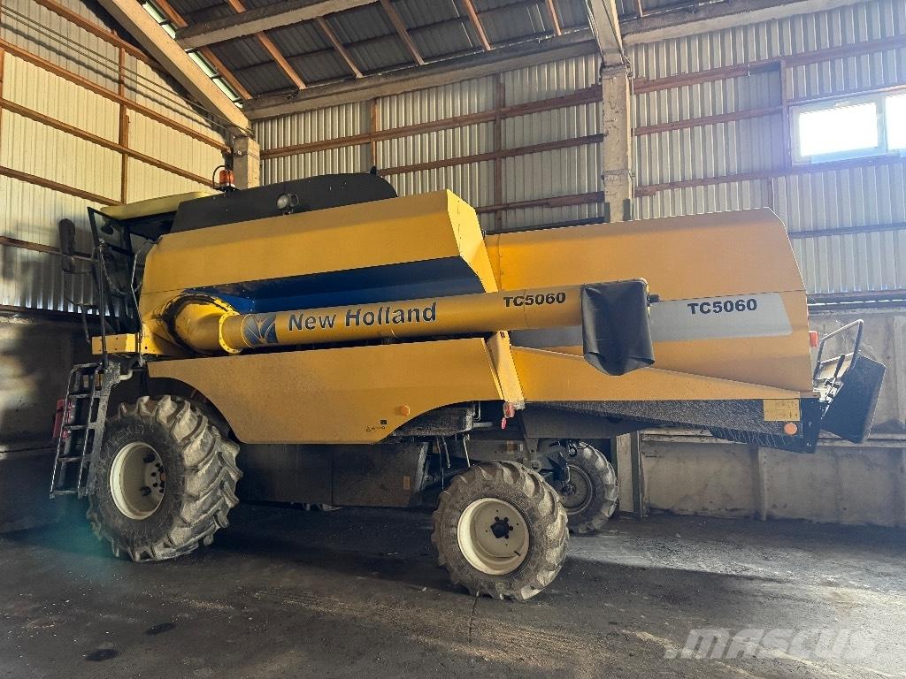 New Holland Tc5060 حصادات