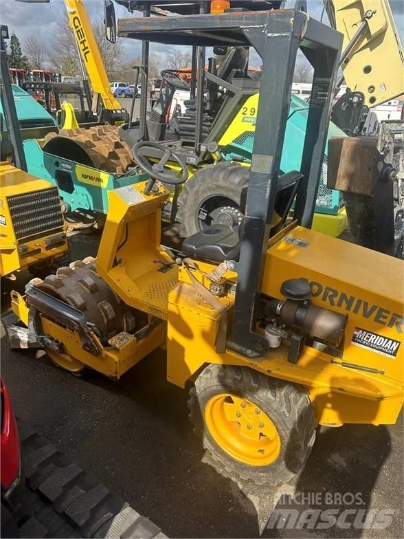 Corniver CT40PB مداحل أحادية الأسطوانة