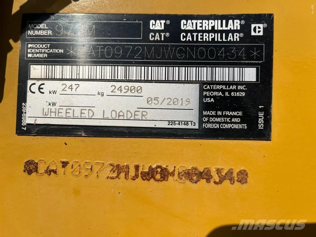 CAT 972 M لوادر بعجل