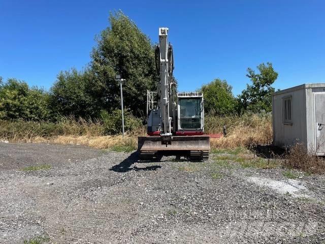 Takeuchi 2150R حفارات زحافة
