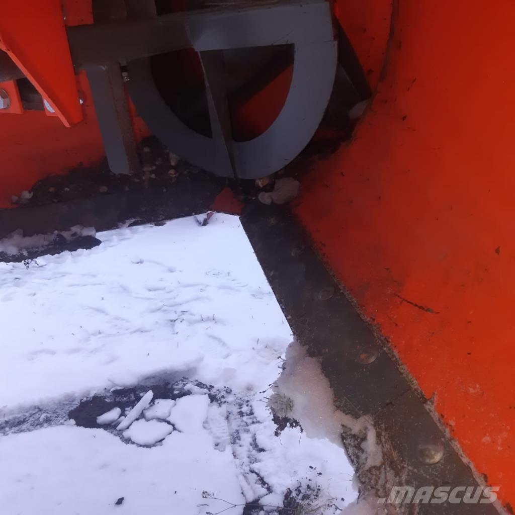 Tarmo LL 1250 H قاذفات الجليد