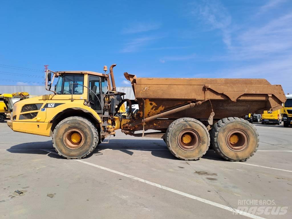 Volvo A25F ساحبات مفصلية