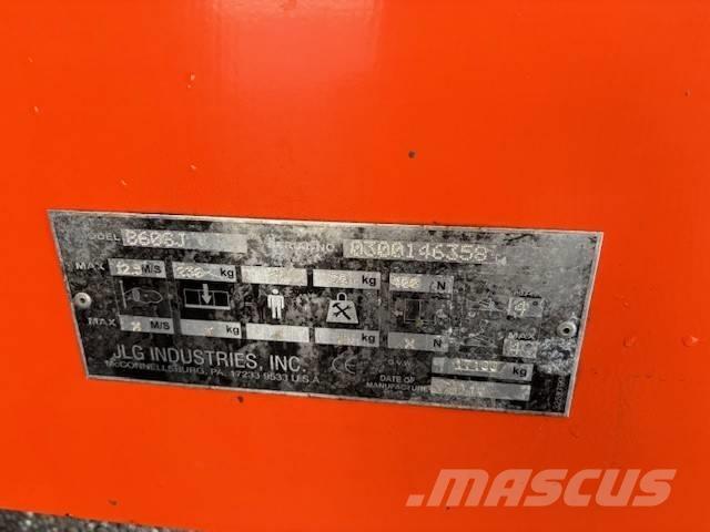 JLG 860 SJ رافعات سلة تلسكوبية