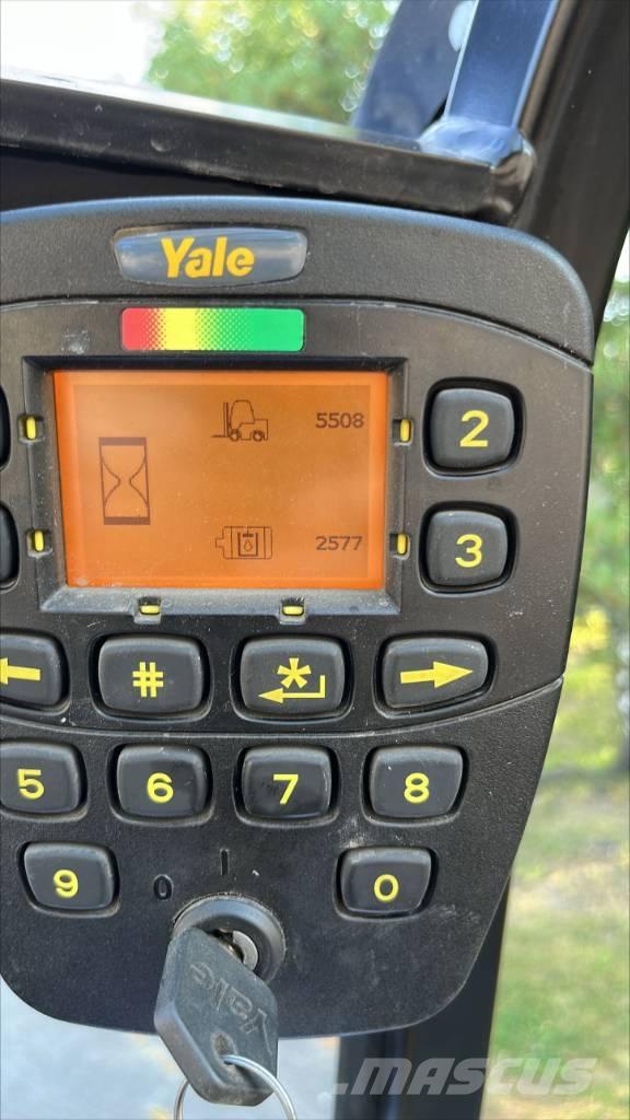 Yale ERP 16 VT شاحنات ذات رافعات شوكية تعمل بالكهرباء