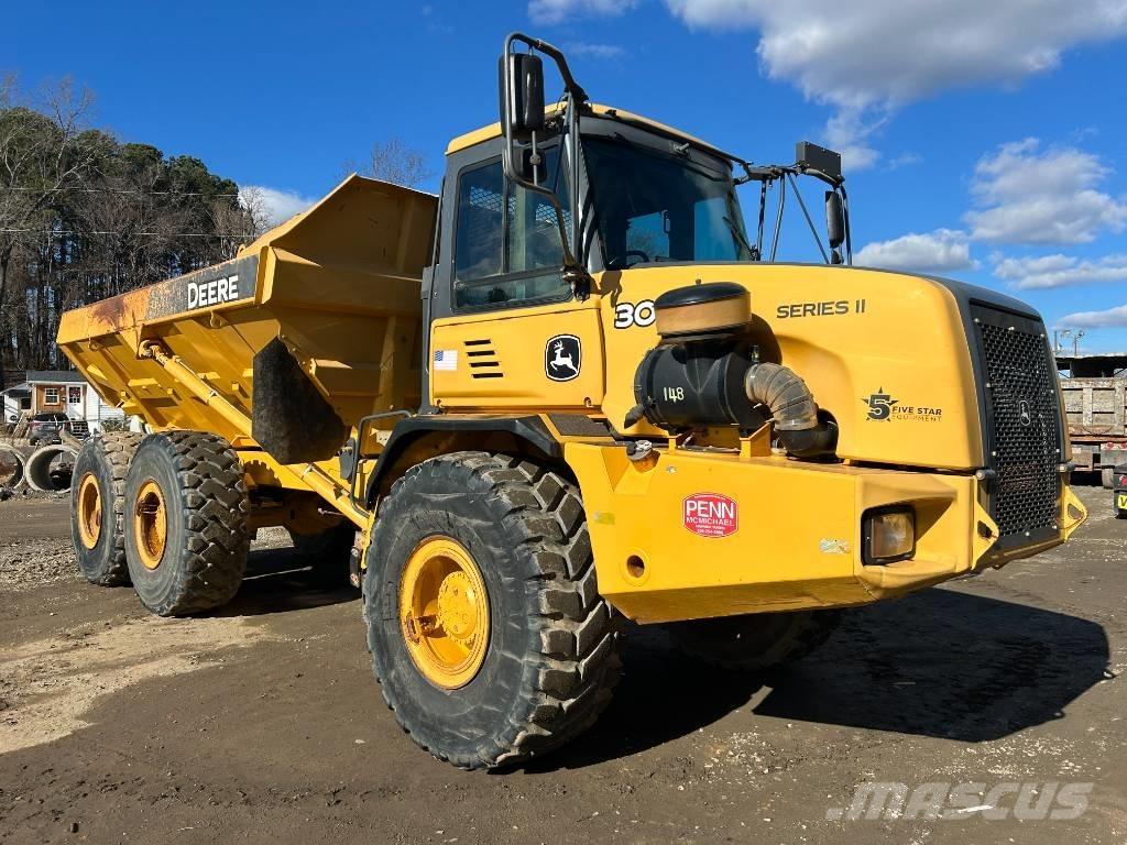 DEERE 300D II ساحبات مفصلية