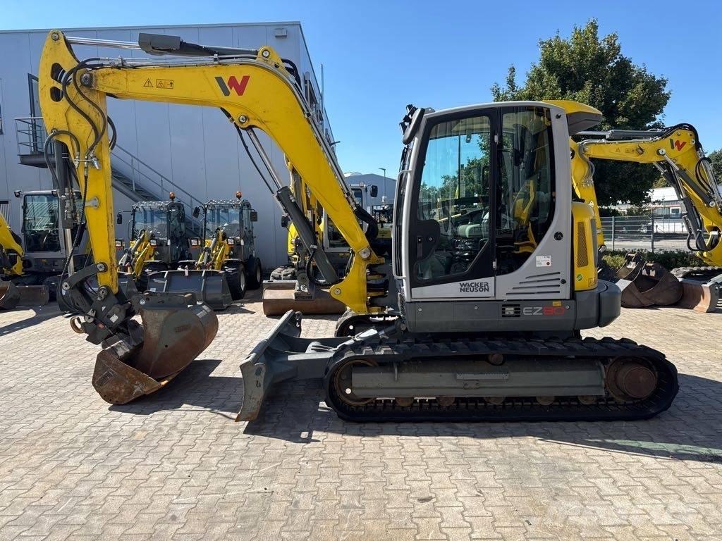 Wacker Neuson EZ80 حفارات زحافة