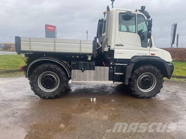Mercedes-Benz UNIMOG شاحنات قلابة