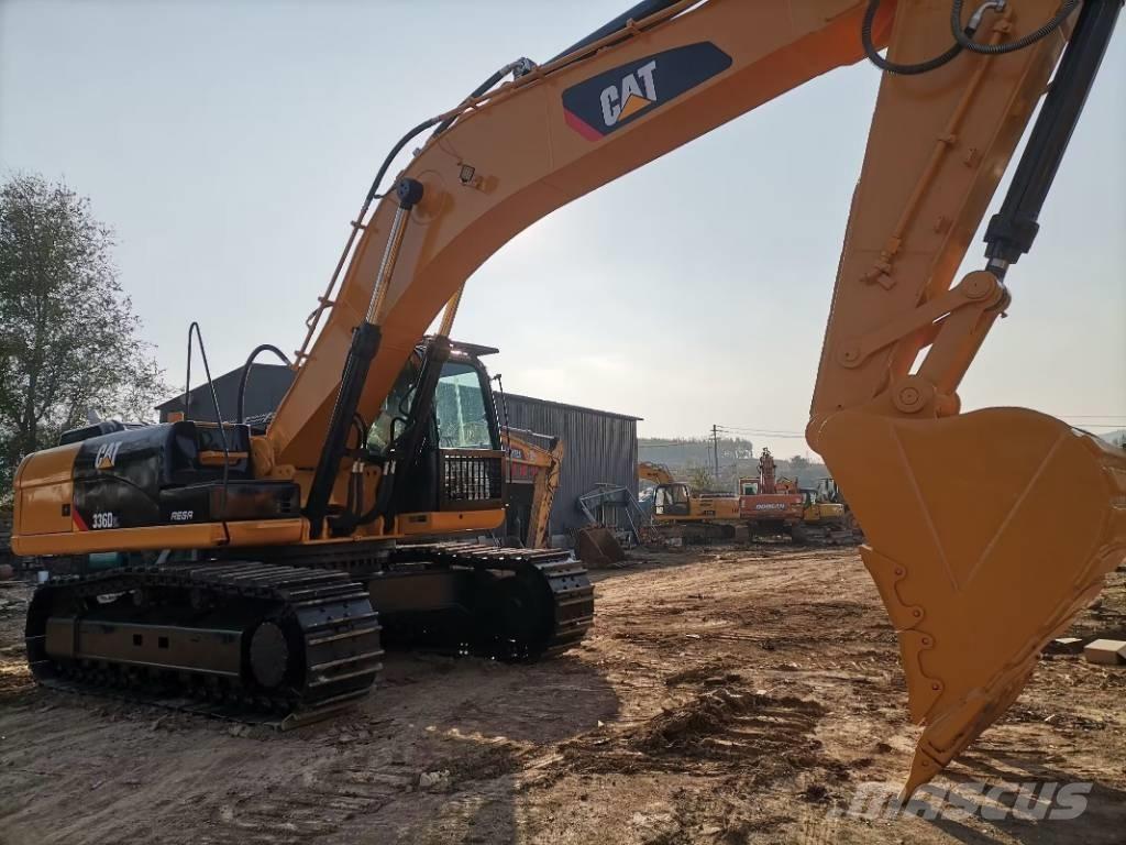 CAT 336 D L حفارات زحافة