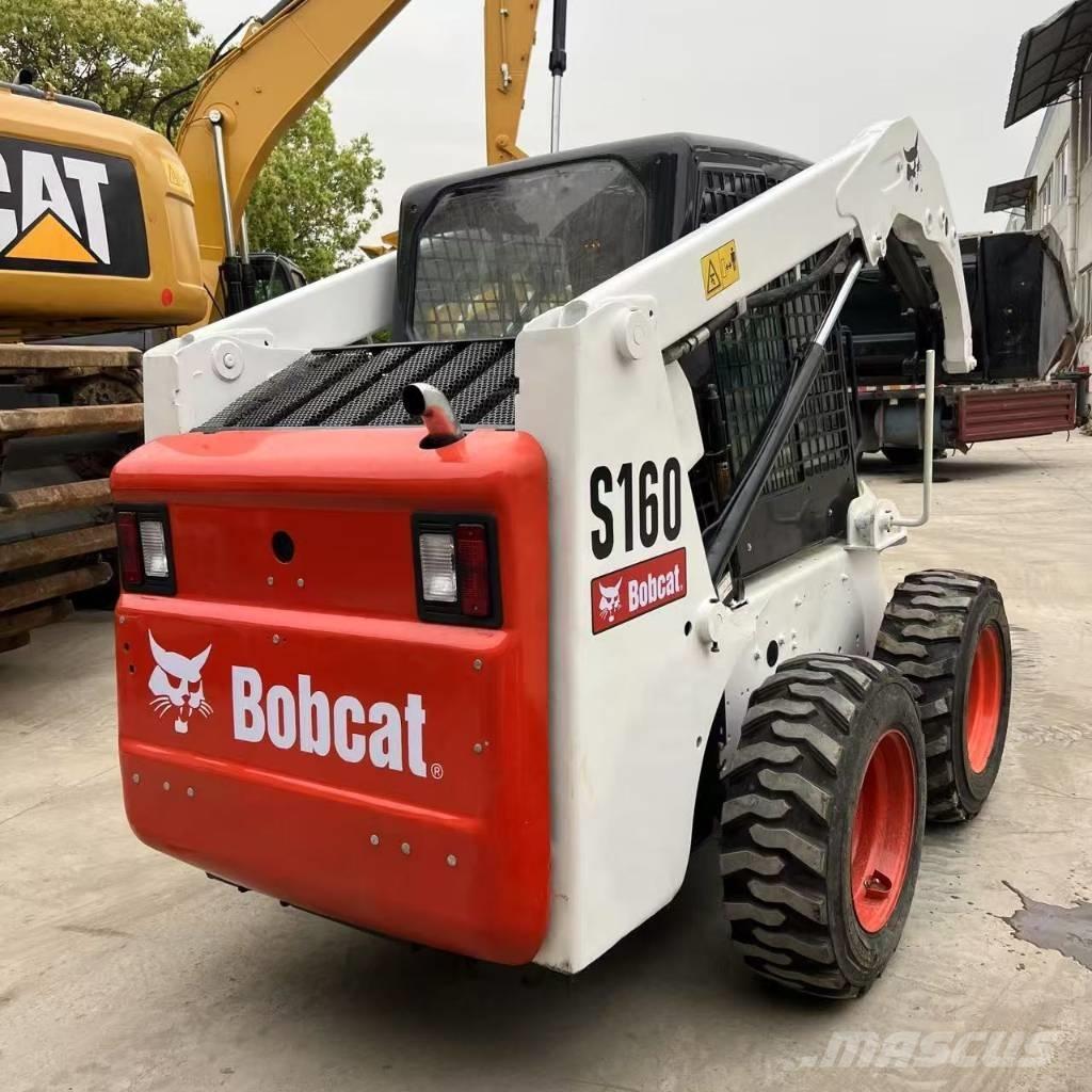 Bobcat S 160 لوادر انزلاقية التوجيه