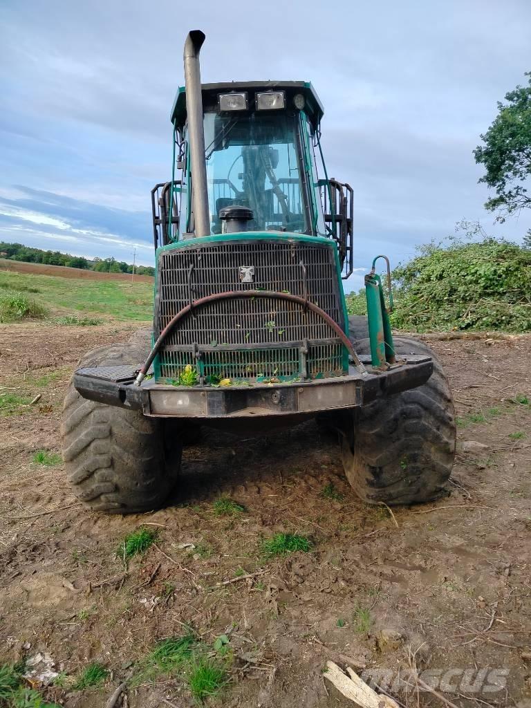 John Deere 1710 D شاحنات