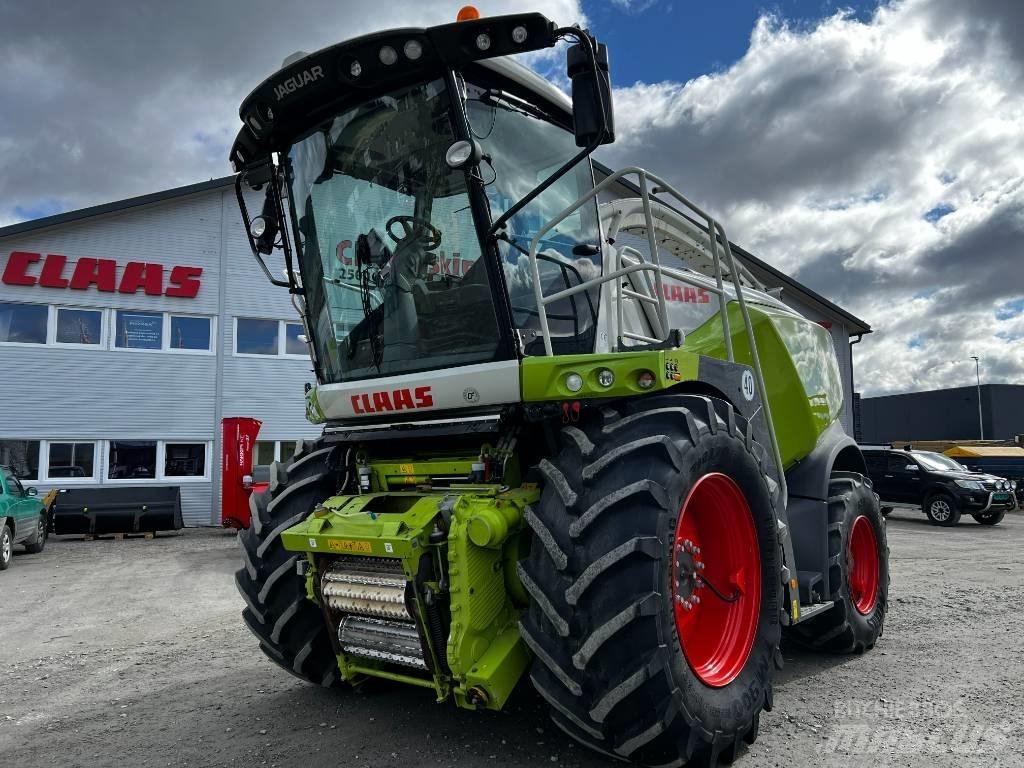 CLAAS Jaguar 950-4 علافات ذاتية الدفع