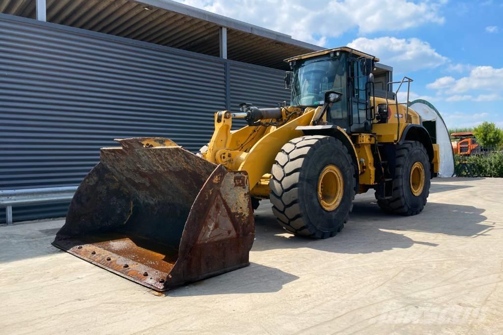 CAT 966MXE لوادر بعجل
