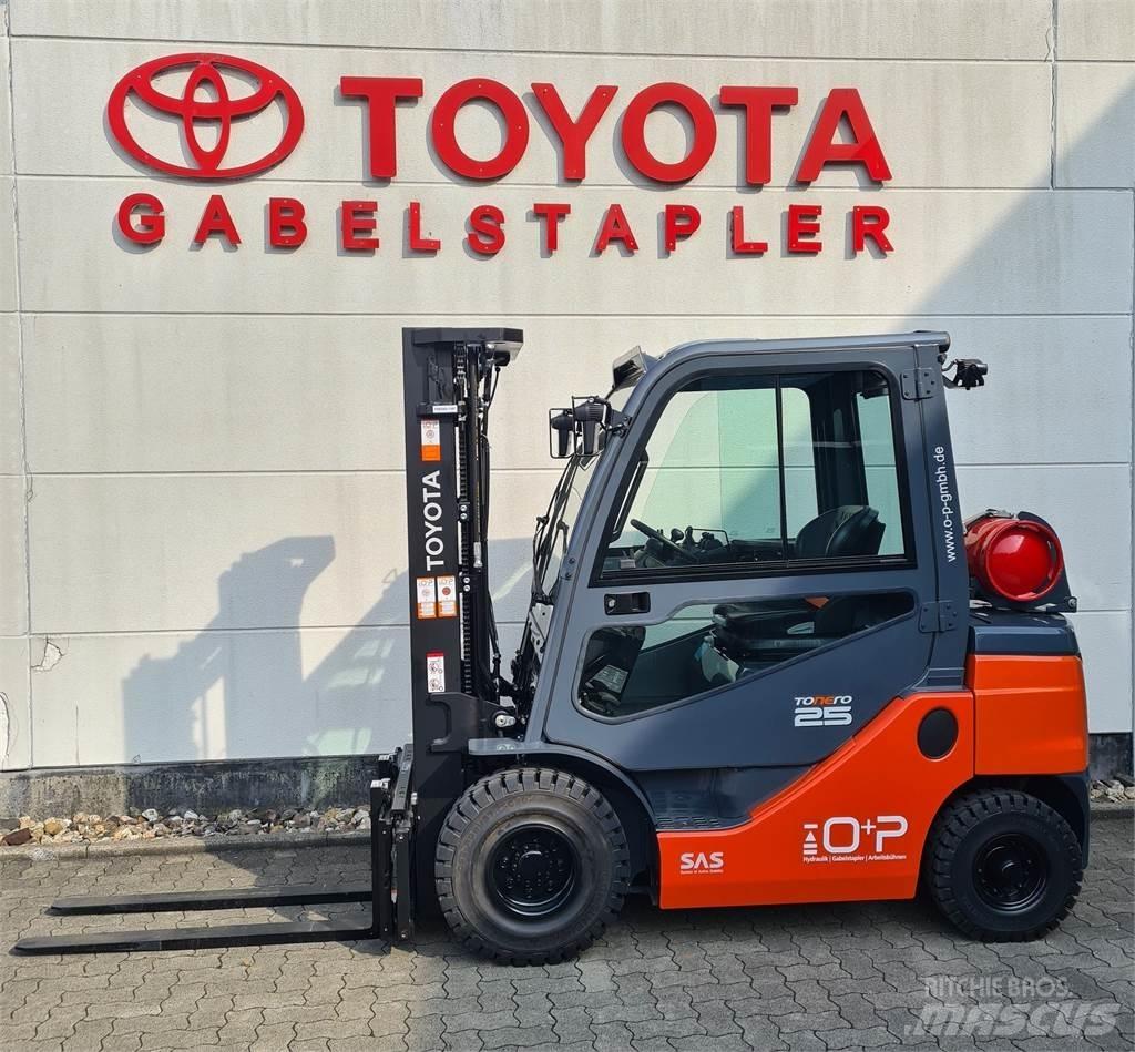 Toyota 02-8FGF25 شاحنات LPG