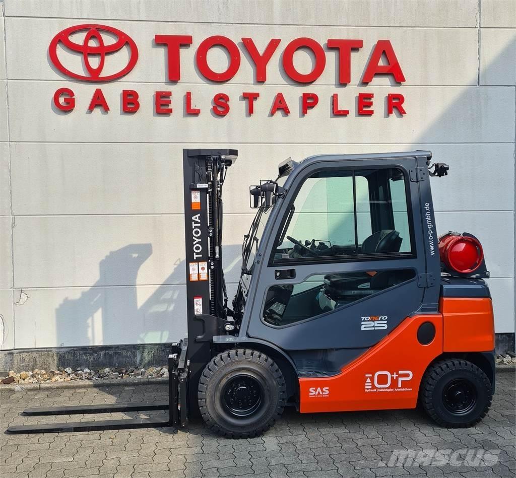 Toyota 02-8FGF25 شاحنات LPG