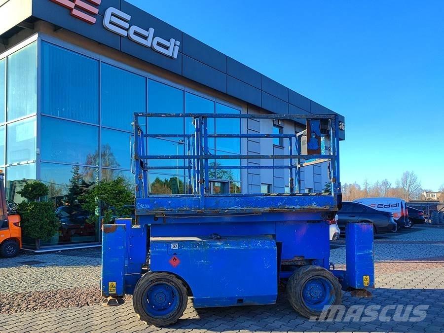 Genie GS3268 رافعات مقصية الشكل
