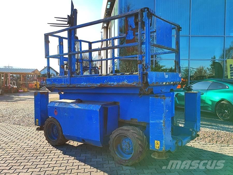 Genie GS3268 رافعات مقصية الشكل