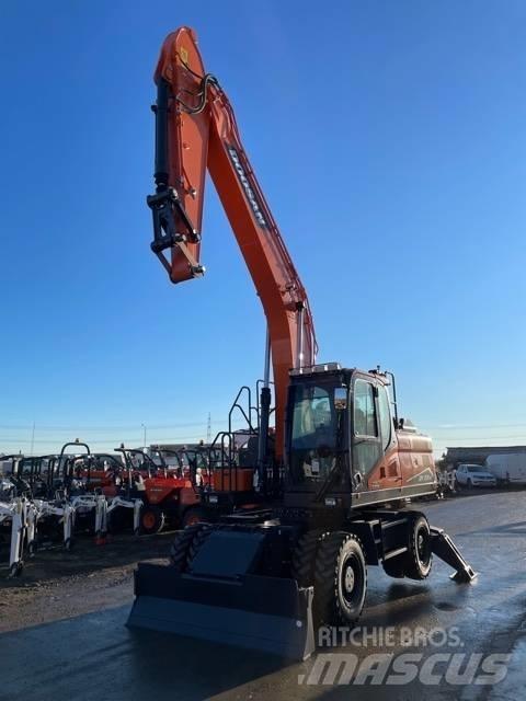 Doosan DX210W-7 حفارات بعجل