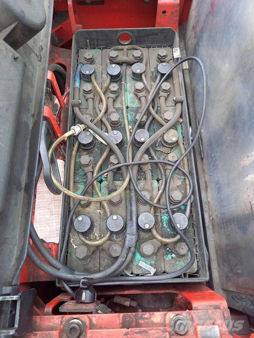 Linde L20 معدات التكديس الجوالة