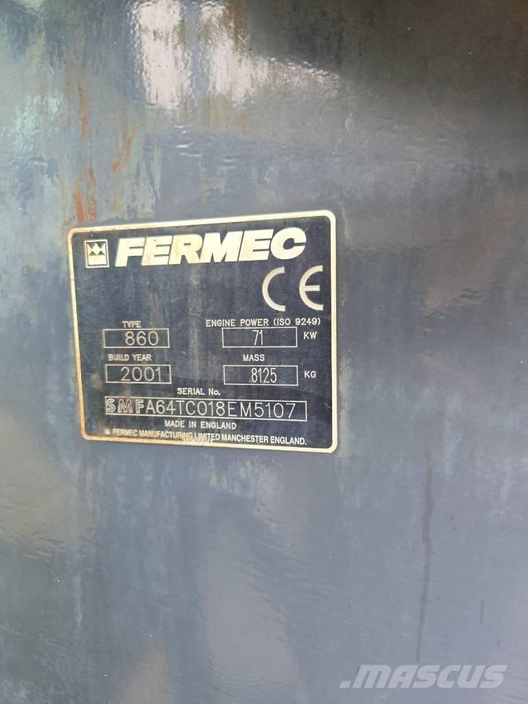 Fermec 860 لوادر ذات جرافات عكسية