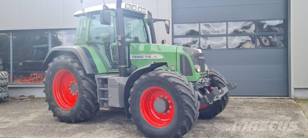 Fendt 718 Vario TMS الجرارات