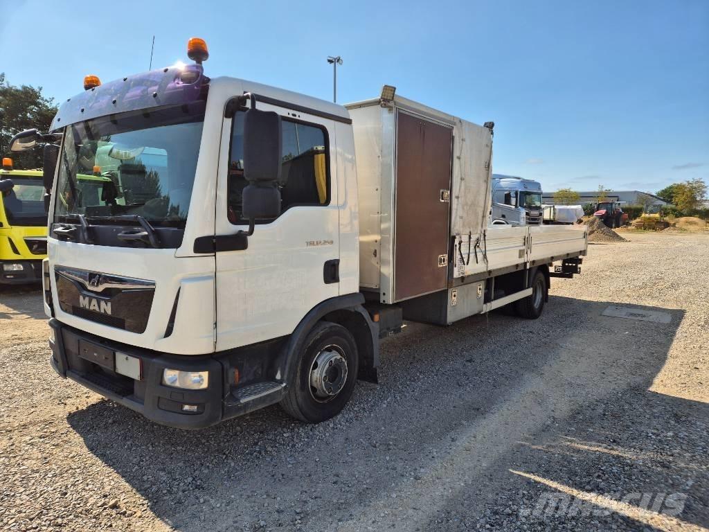 MAN TGL 12.250 شاحنات مسطحة/مفصلية الجوانب