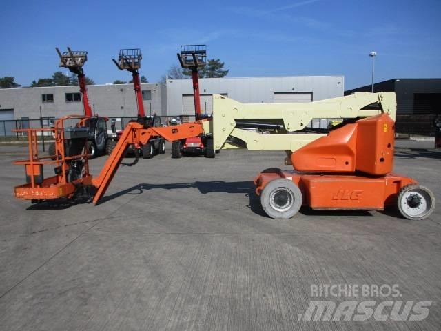 JLG E400 AJP (817) رافعات ذراع ذاتية الحركة مدمجة