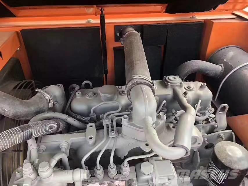 Hitachi ZX 70 حفارات زحافة