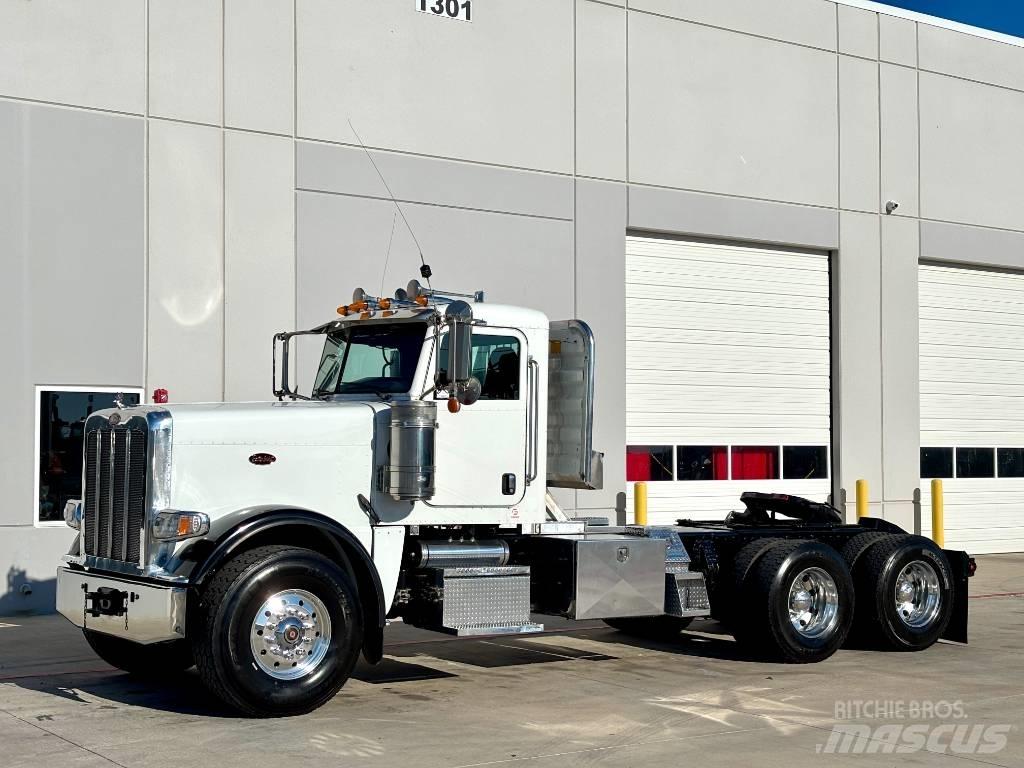 Peterbilt 389 وحدات الجر