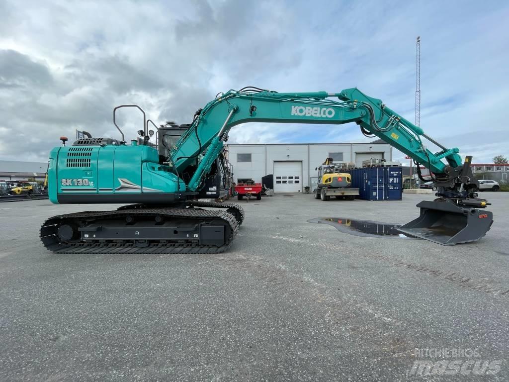 Kobelco SK130LC-11 حفارات زحافة