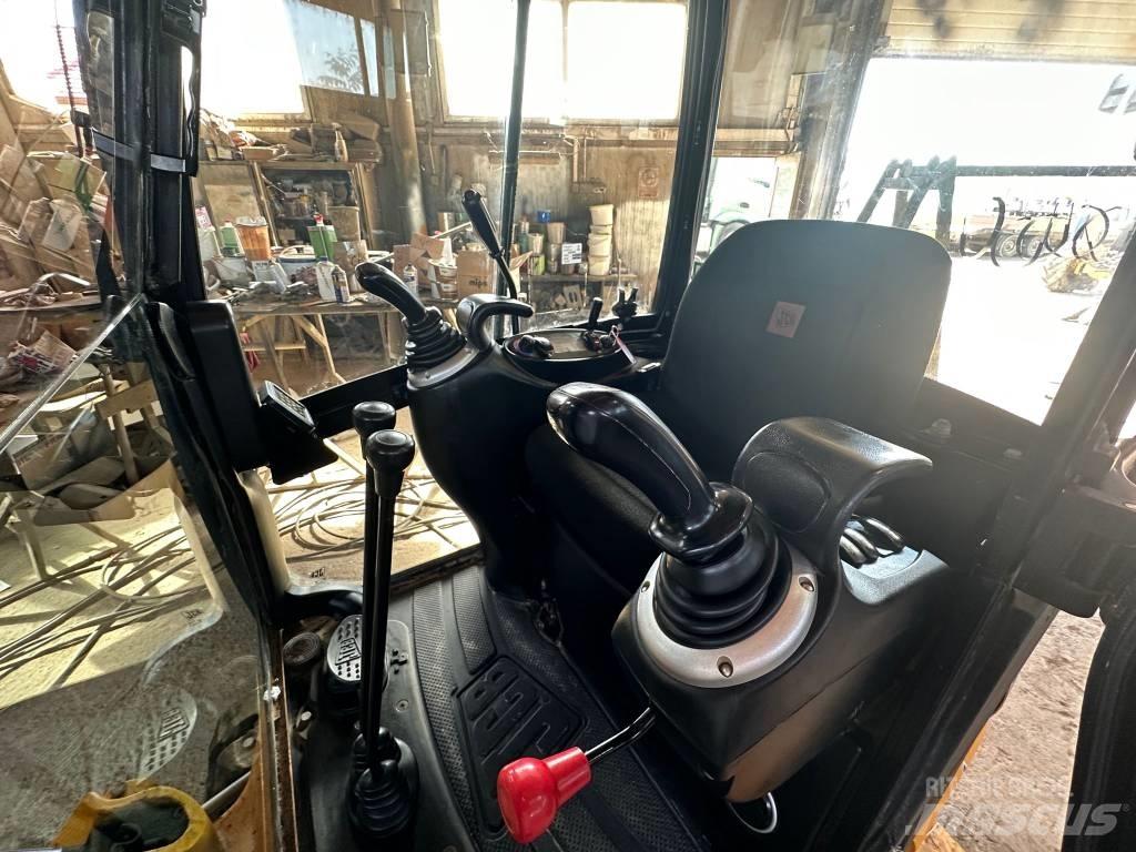 JCB 8018 حفارات صغيرة أقل من 7 طن (حفارات صغيرة)