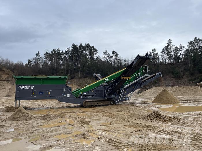 McCloskey S130 2D غرابيل