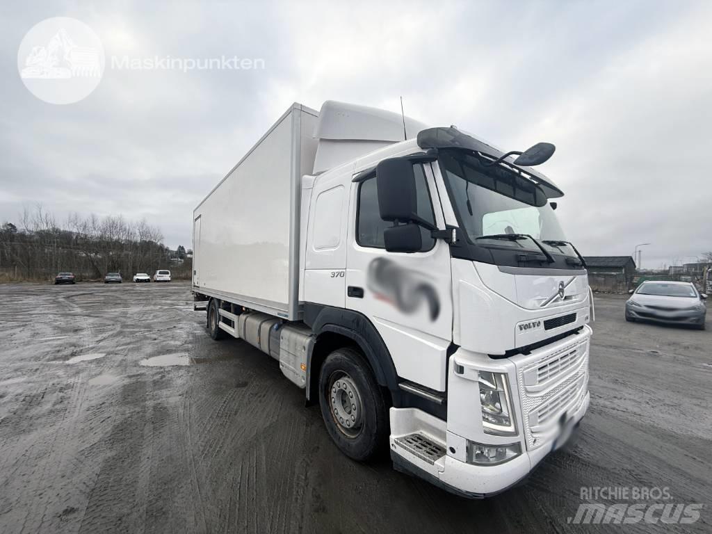 Volvo FM 370 شاحنات بدرجة حرارة قابلة للضبط