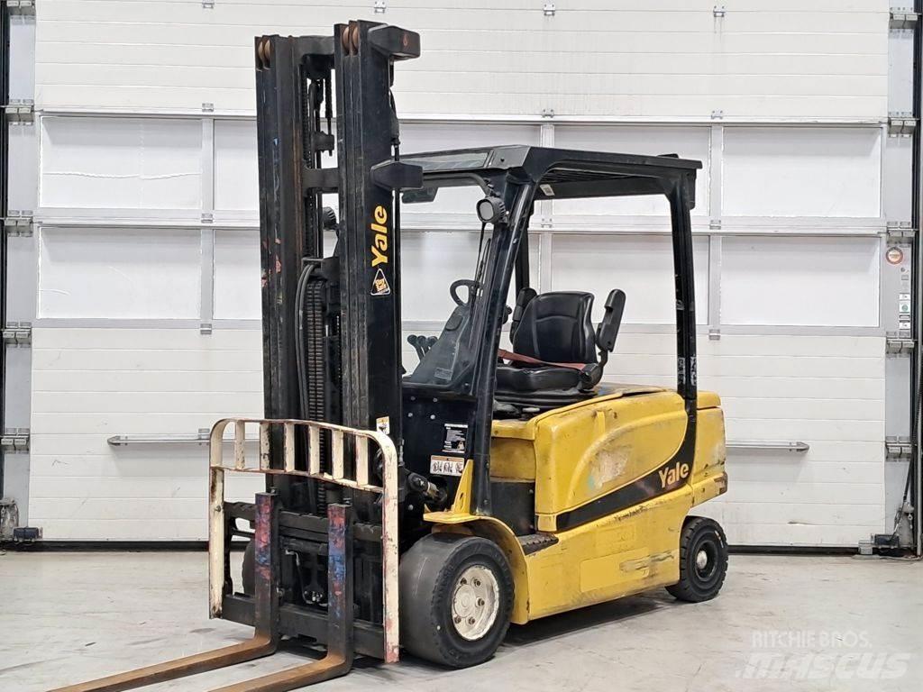 Yale ERP35VL شاحنات ذات رافعات شوكية تعمل بالكهرباء