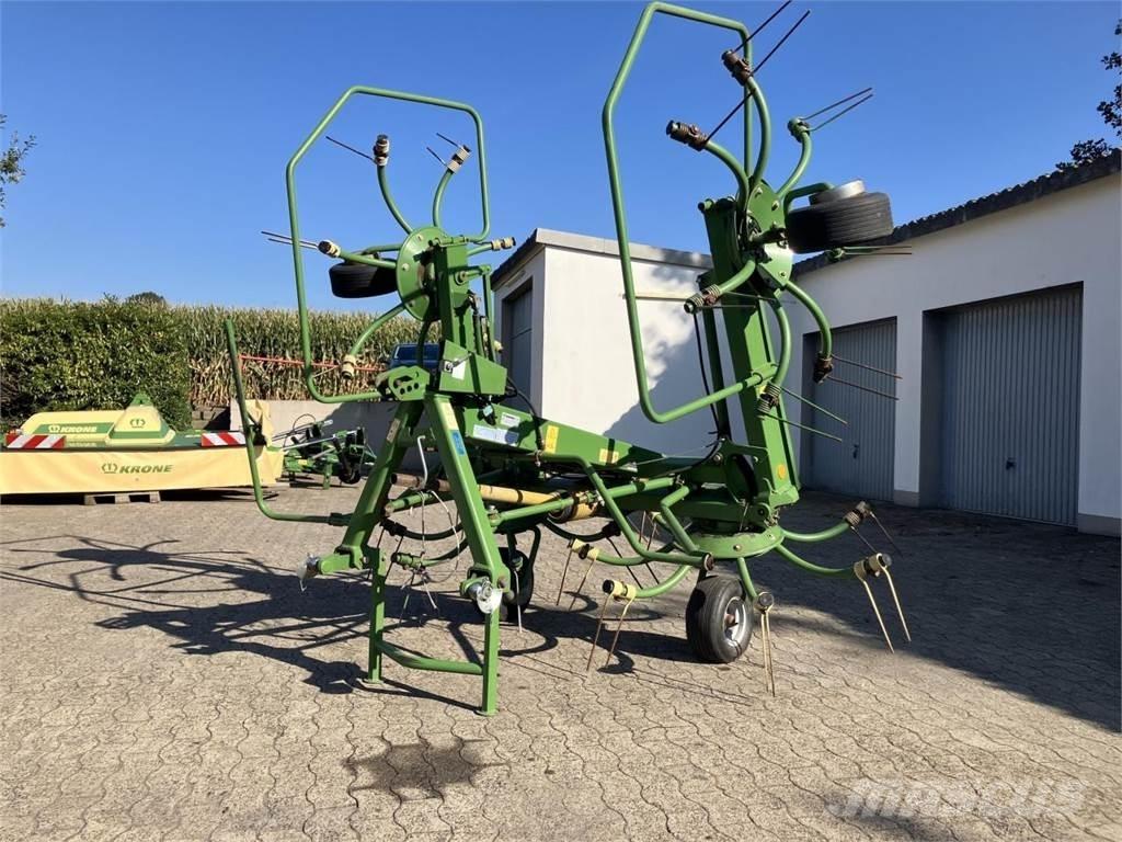 Krone KW 5.52/4x7 مكابس وميبسات التبن