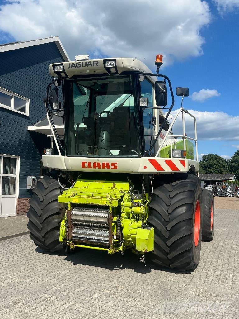 CLAAS Jaguar 870 علافات ذاتية الدفع