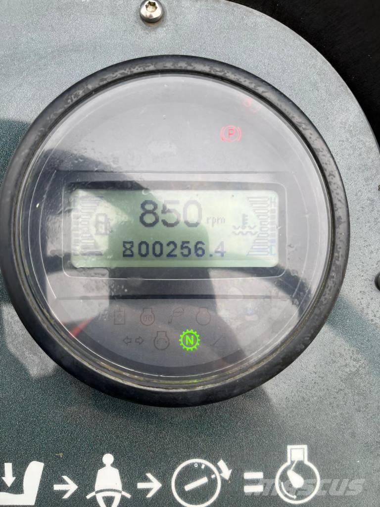 Mecalac TA 9 عربات نقل قلابة للمواقع