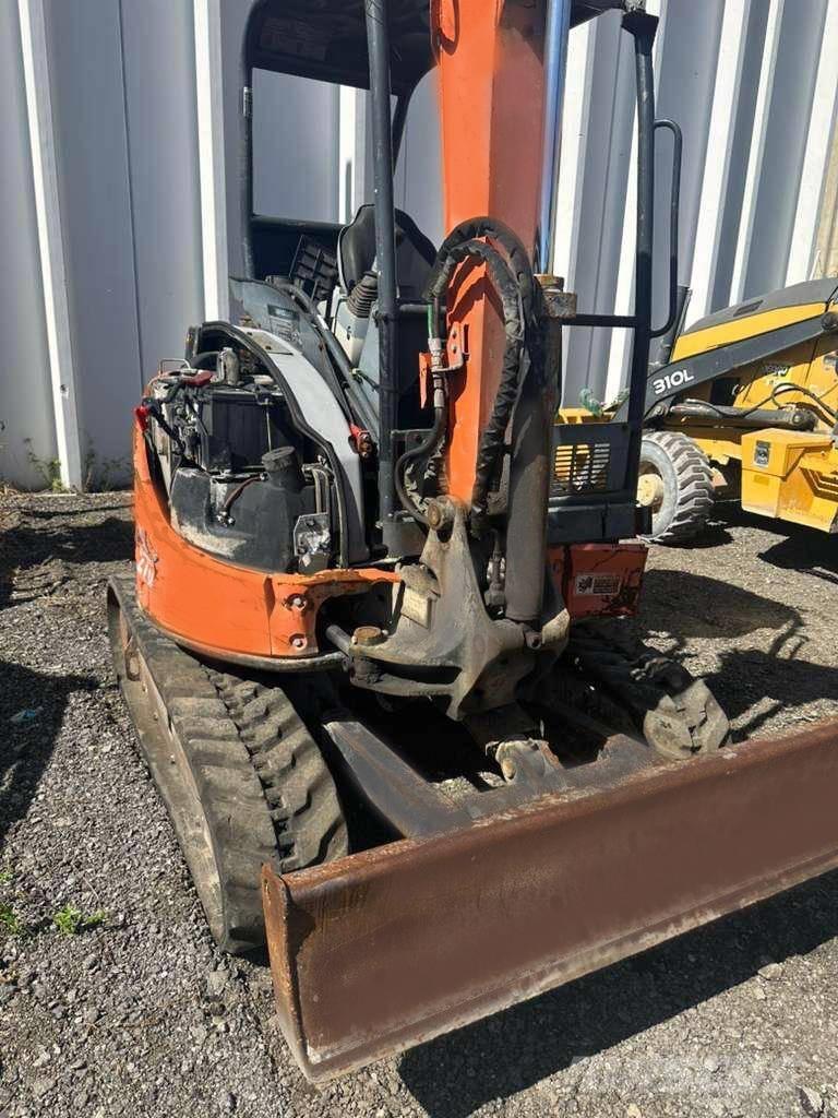 Hitachi ZX 27 U حفارات صغيرة أقل من 7 طن (حفارات صغيرة)
