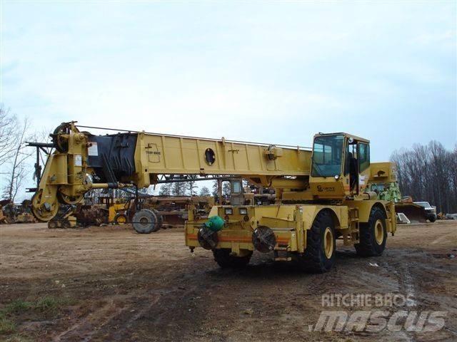 Grove RT 635 C رافعات الطرق الوعرة