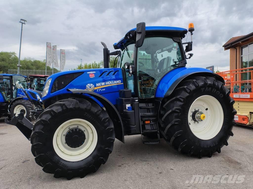 New Holland T 7.245 الجرارات
