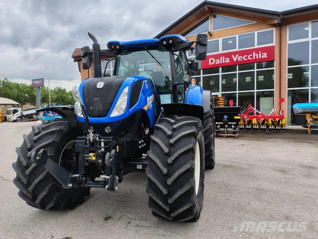 New Holland T 7.245 الجرارات